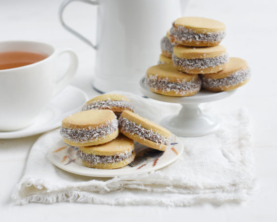 Dessert with alfajores