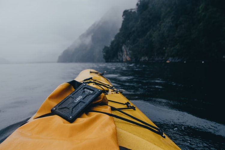 Kayaking – Potrerillos Lake Kayaking – Potrerillos Lake