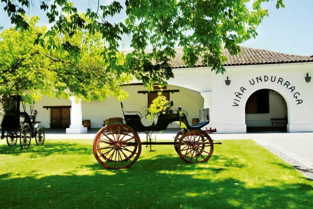 chile guided tours recommended