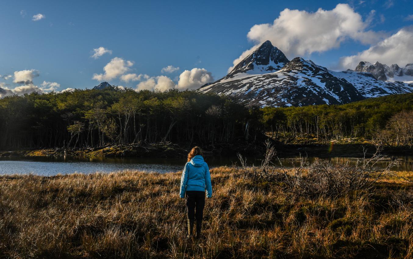 Trekking Esmeralda Lagoon