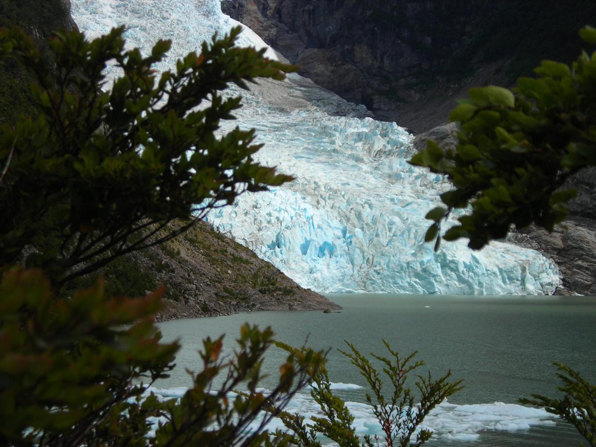 Día Completo Glaciares Balmaceda & Serrano