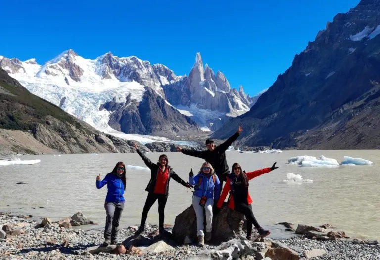 el-chalten-laguna-torre-trekking-2 Say Hueque hikers at Laguna Torre