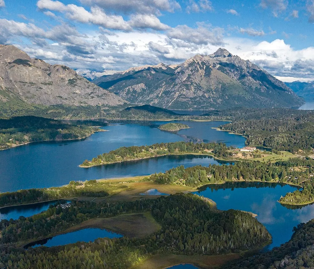 lake-district-patagonia-argentina