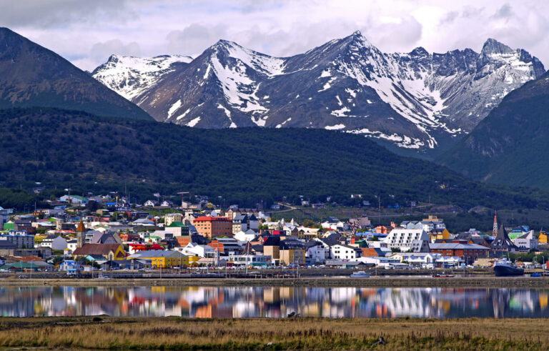 ushuaia-tierra-del-fuego Landscape of Ushuaia in Tierra del Fuego province