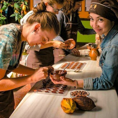 chocolate workshop in peru