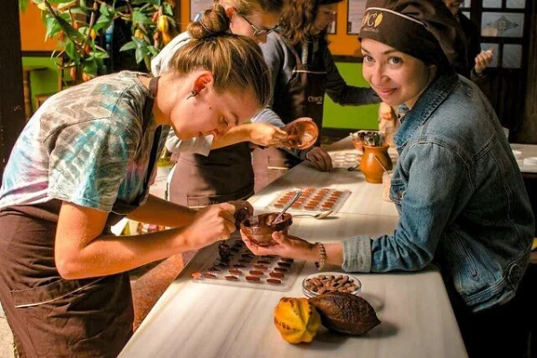 chocolate workshop in peru