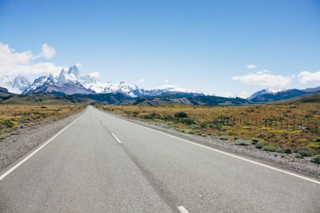 solo travel patagonia guide
