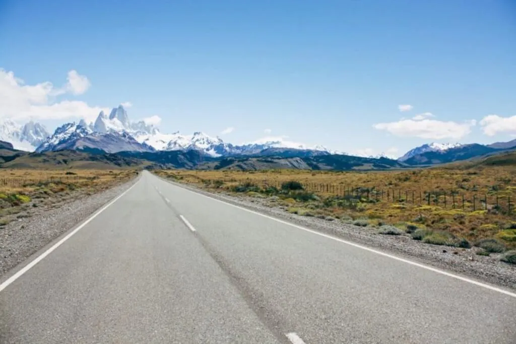 solo travel patagonia guide