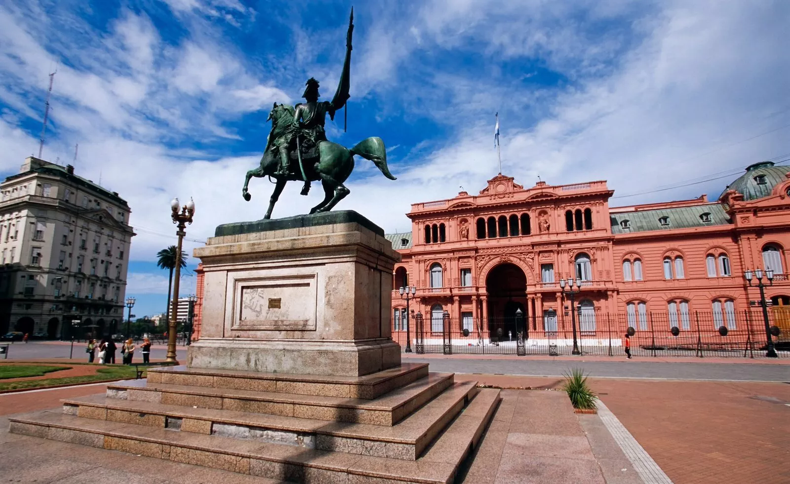 Buenos Aires - Pink House - Downtown