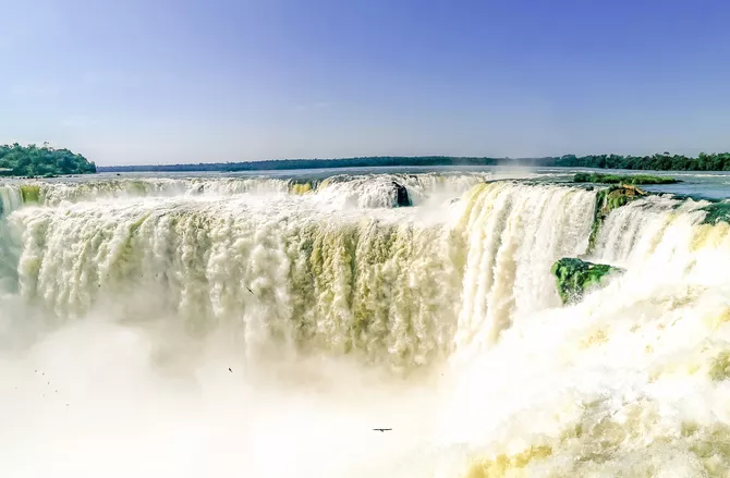 iguazu-falls-garganta-del-diablo