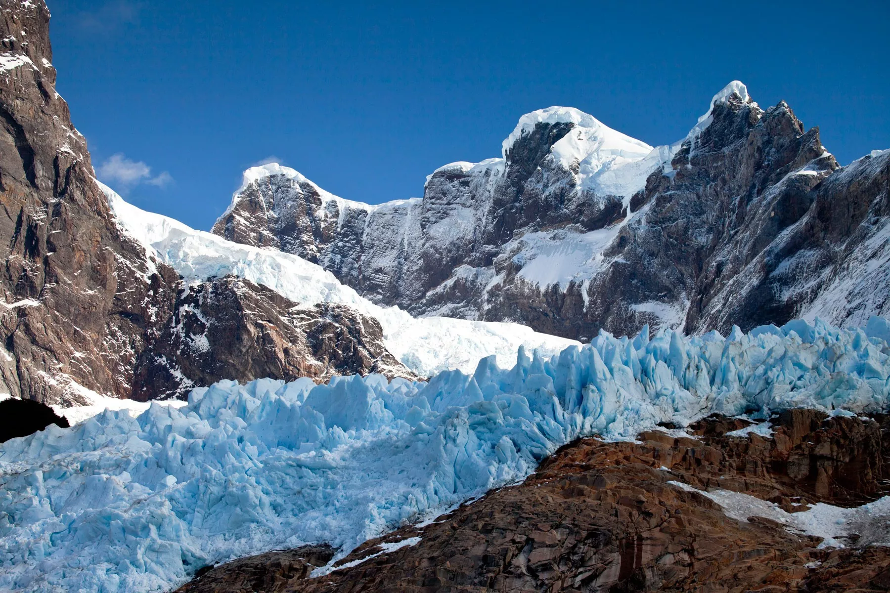 Balmaceda and Serrano navigation