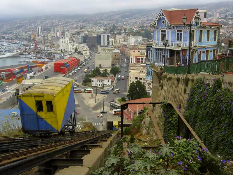 Near Santiago de Chile you can visit Valpara&iacute;so